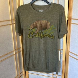 California Retrowear Bear T-shirt Super Soft